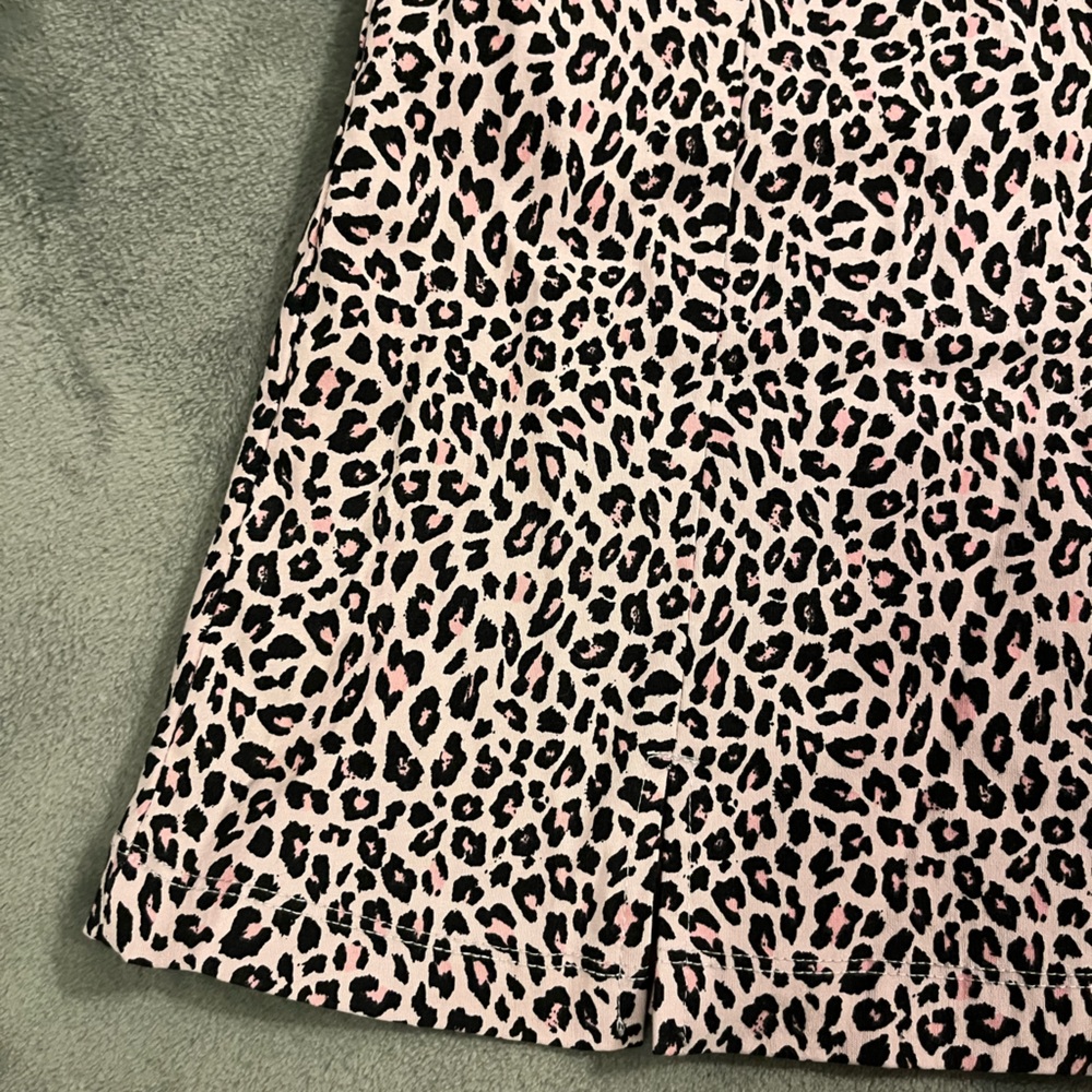 Topshop cheetah print mini skirt - Picture 2 of 2